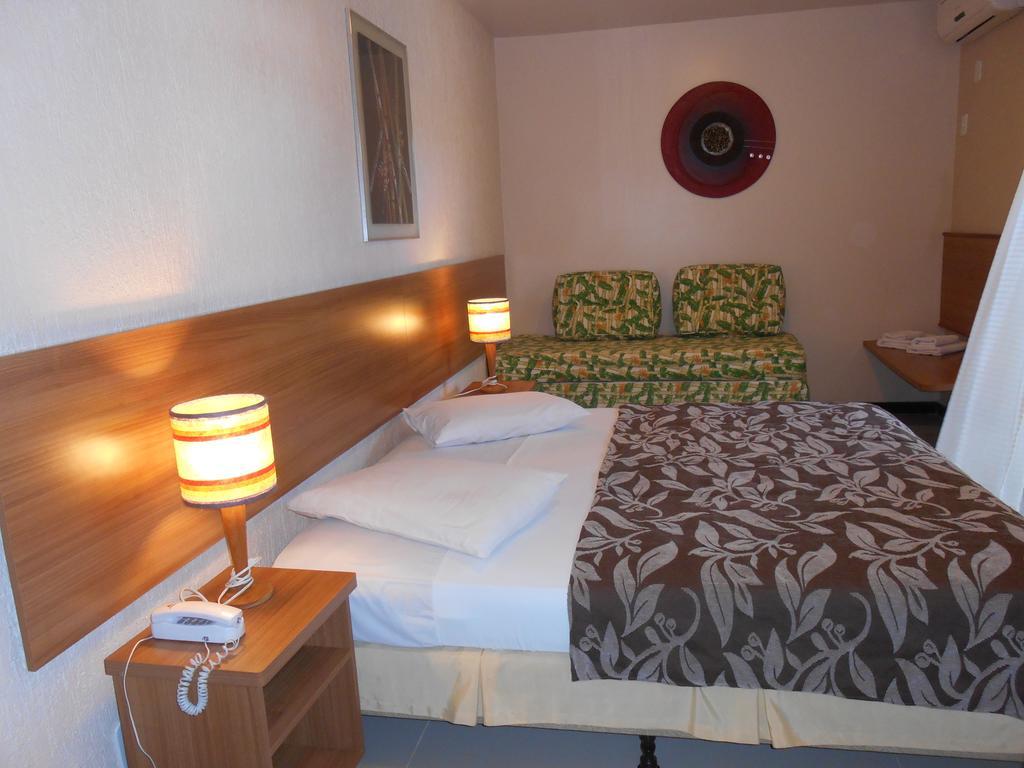 Happy Hotel Girassol Porto Seguro Room photo